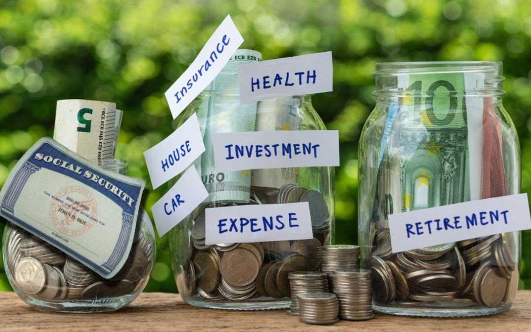 How to Maximize Your Retirement Savings With a Tight Budget