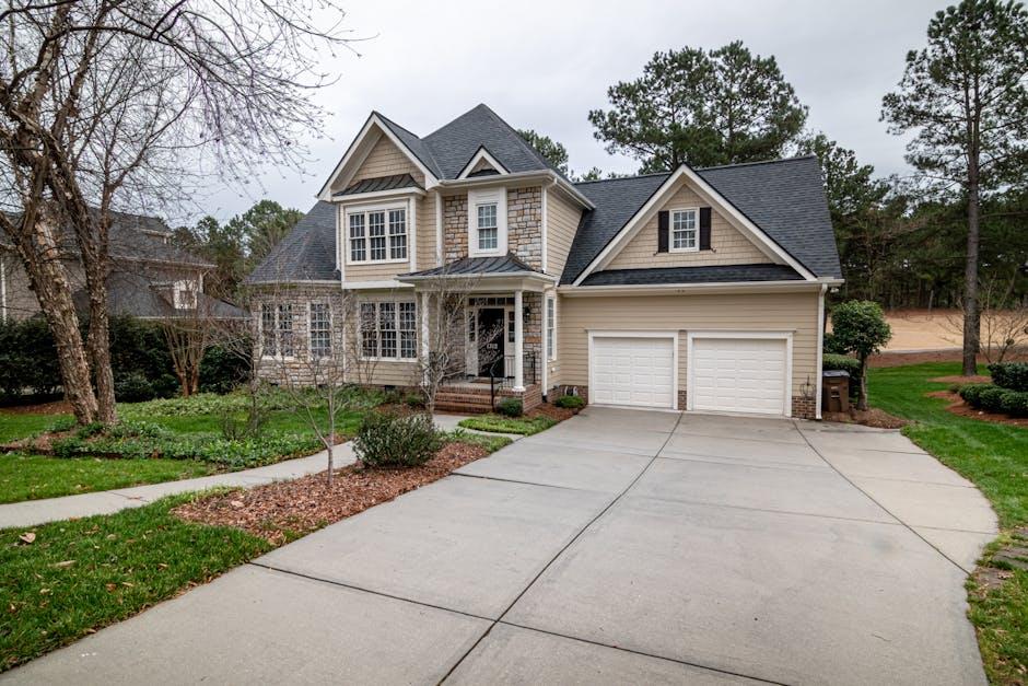 Understanding the Real Estate Market: Key Factors for Family Investors