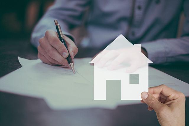 Debt consolidation loans vs debt settlement programs