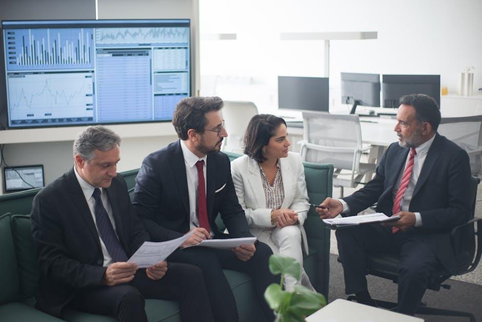 Effective Communication: How Financial Advisors Guide Clients Through Debt Reduction