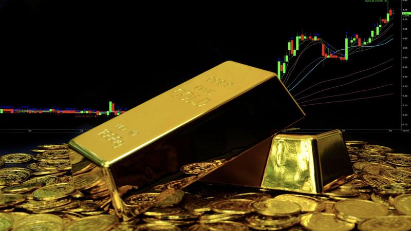 The impact of interest rates on long term debt management